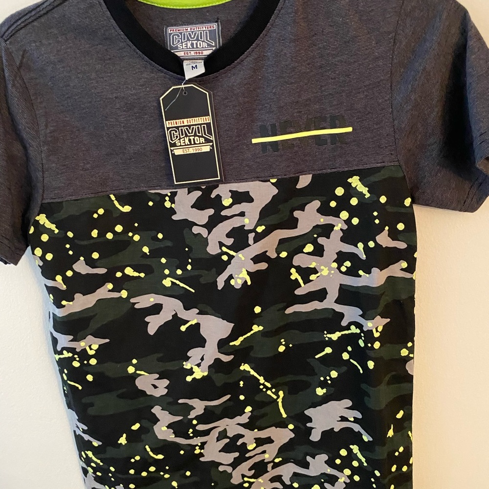 ❤️Boy neon and grey shirt